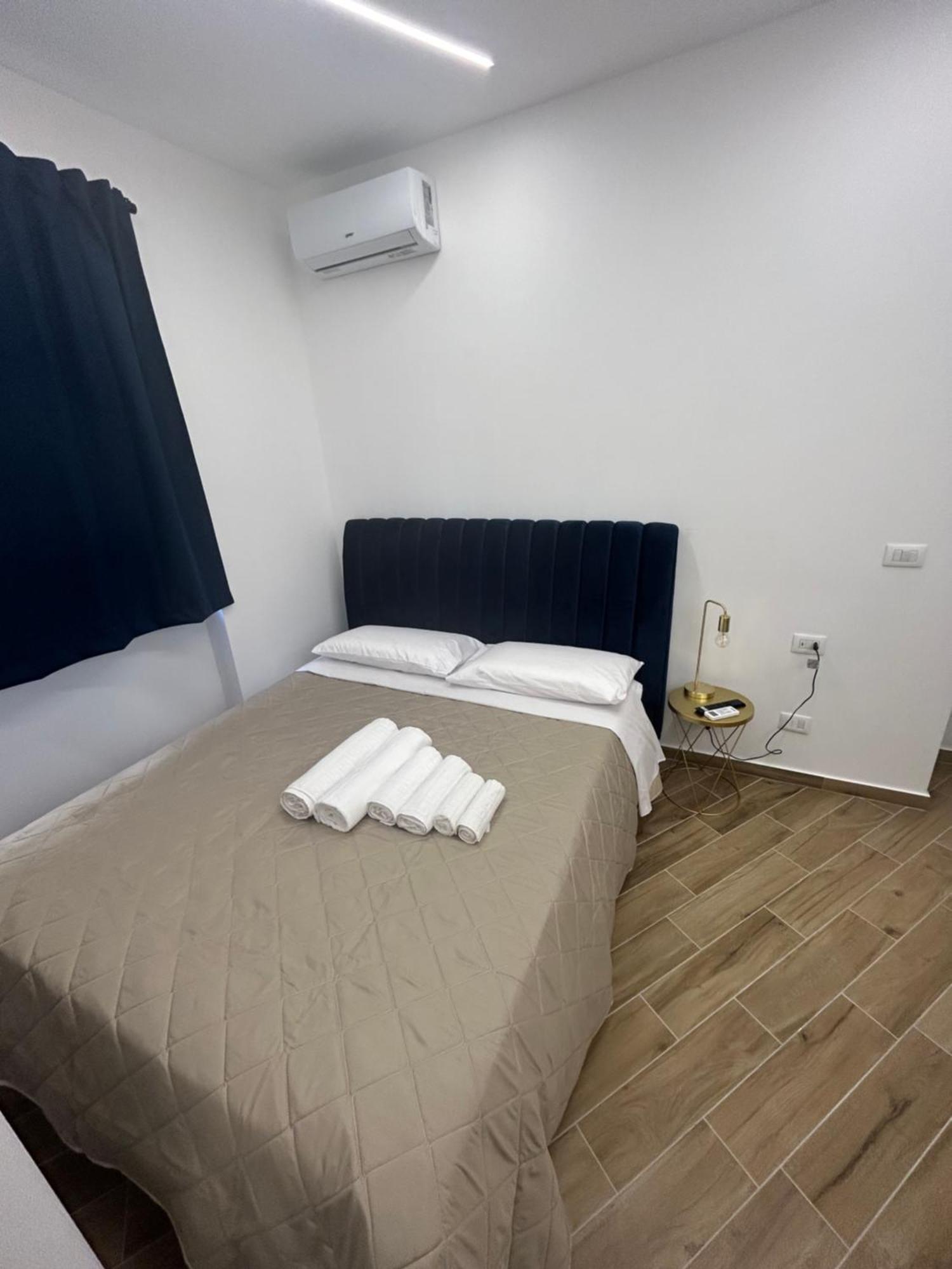 Sistra 12 Bed and Breakfast Catania Eksteriør billede